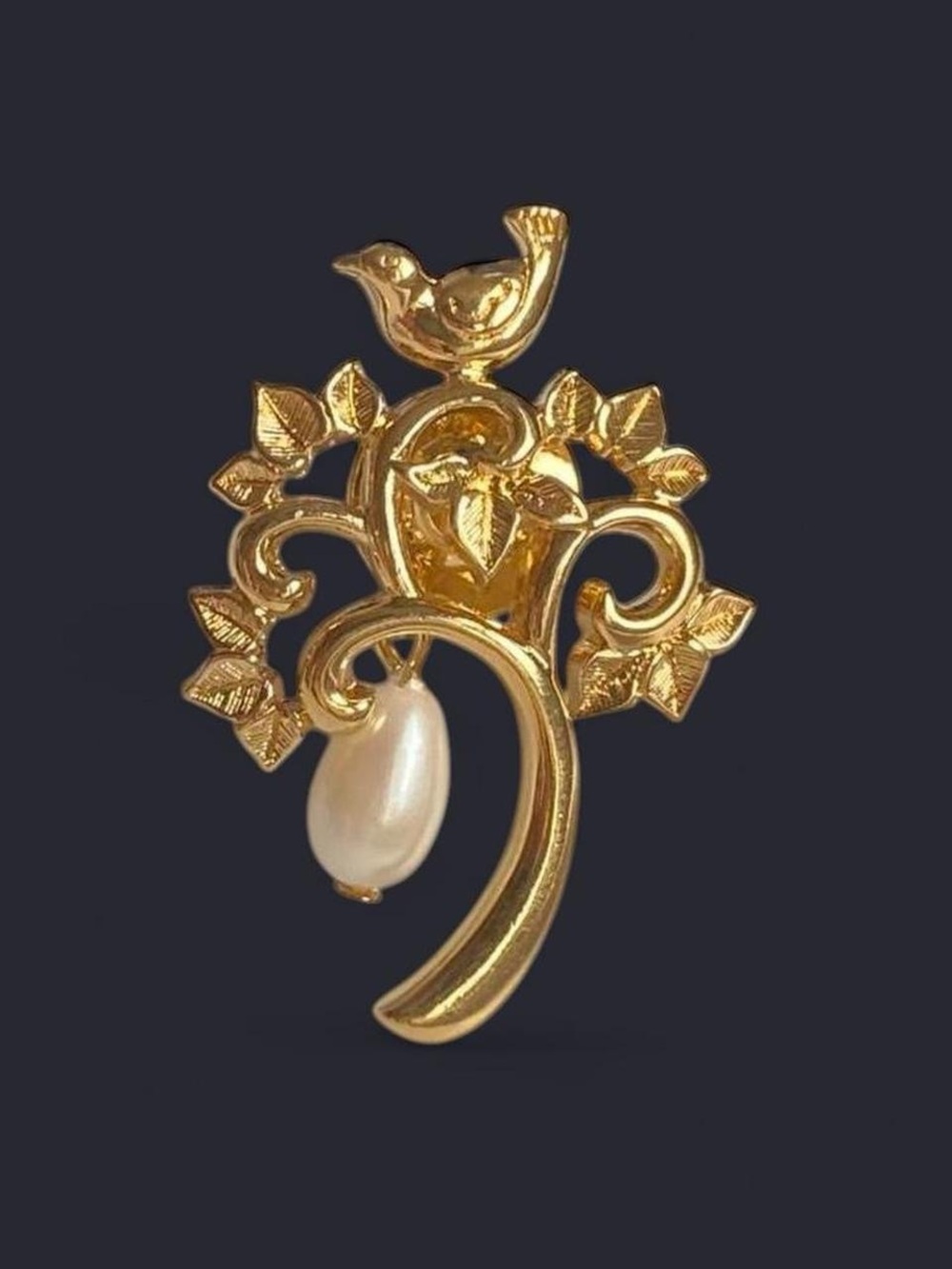 Vintage Tree Bird Nest Gold Tone Brooch Pin Pearl Egg Dangle Charm Victorian